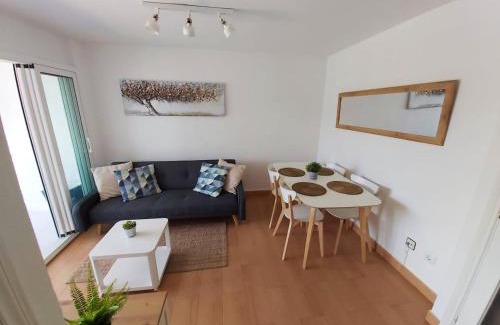 El Francas Apartamento | Charming apartment with mountain view in Francàs - 45m²