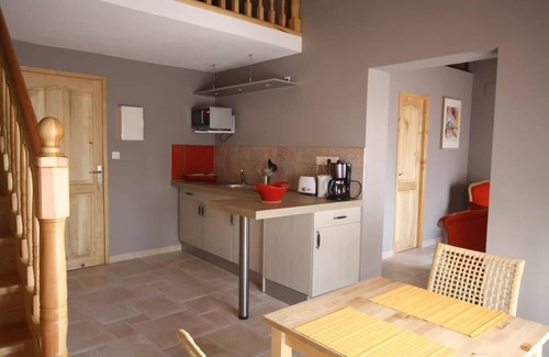 Beziers Apartamento | Encantador apartamento con gran terraza en edificio de carácter.