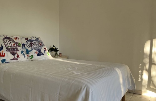 Saint Maurice Apartamento | Charming Appartment with view to to Lemon tree with garden