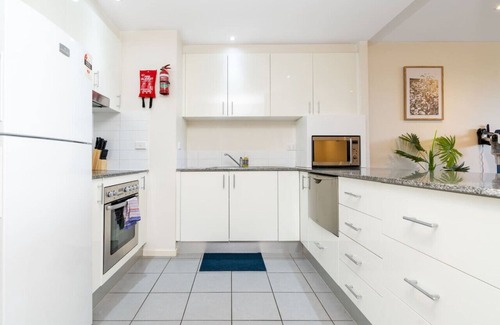 Gungahlin Apartamento | Charming Apt 1min to Marketplace, Gungahlin