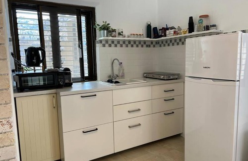 Haifa Apartamento | Charming Apt: Culture & Beaches