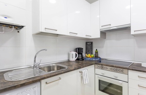 Centro Apartamento | Charming Apt. Historic District - Sol