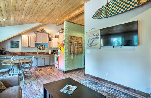 Palmer Lake Apartamento | Encantador apartamento a 1 milla del lago Palmer - ¡Cerca de USAFA!