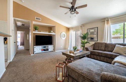 Casa Grande Apartamento | Charming Arizona Home - Near Shops, New Renovation