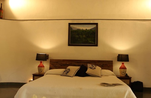 Karjat Otro | Charming Art Retreat in Karjat - Perfect getaway near the City