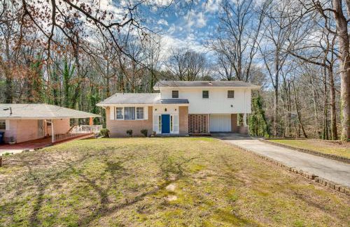 Collier Heights Casa | Charming Atlanta Home with Yard 7 Mi to Downtown!