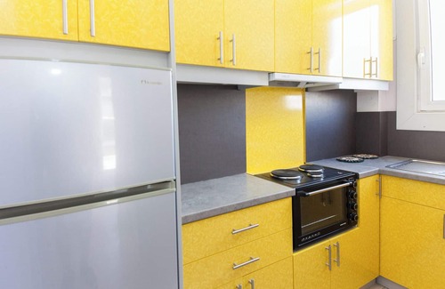 Kypseli Apartamento | Charming Balcony Escape in Kipseli