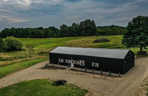 Jamestown Casa | Charming Barndominium in Jamestown, NY