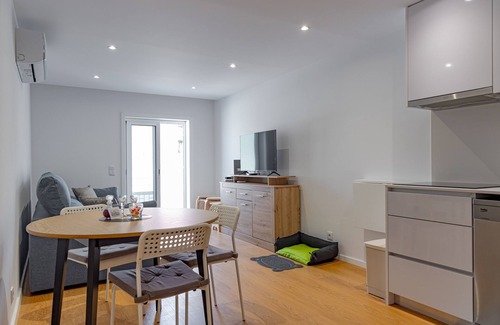 Madalena Apartamento | Charming Beach Retreat by MP