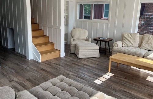 Seabright Casa | Charming beach getaway steps from the beach with ocean views