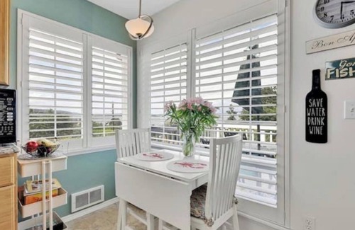 Camano Island Casa | Charming beach home with Ocean & Mt. Baker View