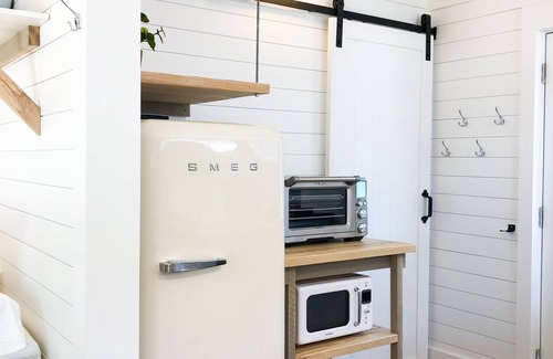 South Haven Cabaña | Charming Beachfront Studio Cottage