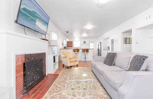 Santa Ana Heights Condominio | Casa de vacaciones junto a la playa con encanto - Pasos a la arena!