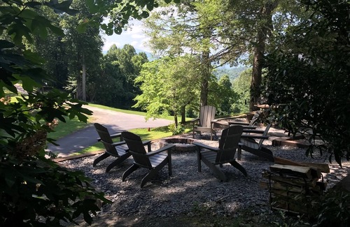 Unaka Cabaña | Pata de oso con Encanto cabina con vista espectacular del lago Hiwassee