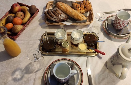 Pierre-Percee Cama Y Desayuno | Charming bed and breakfast, with swimming pool, near forest, lake, castle - Aux 2 lacs