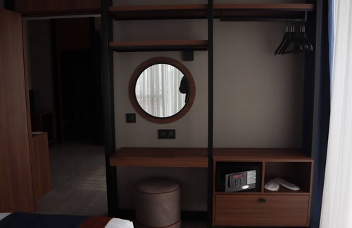 Serifali Mahallesi Cama Y Desayuno | Charming bed & breakfast with AC in wonderful Istanbul