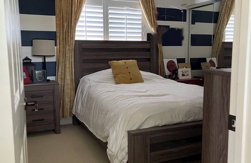 Ewa Cama Y Desayuno | Charming bed & breakfast in upscale Ewa Beach with WiFi