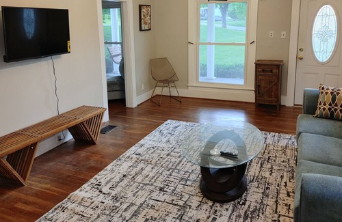Milltown Casa | Charming Blue River Escape