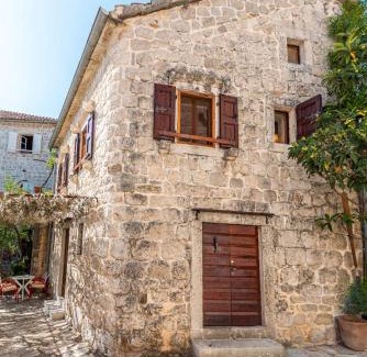 Perast Casa | Charming Bohemian house in Perast