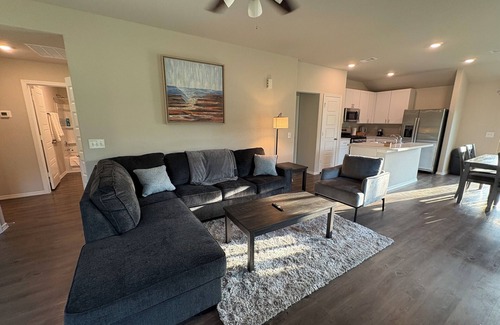 Conroe Casa | Charming Brand New 3BD house with stunning wooded views,Fiber optics,fenced yard