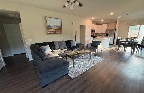 Conroe Casa | Charming Brand New 3BD house with stunning wooded views,Fiber optics,fenced yard