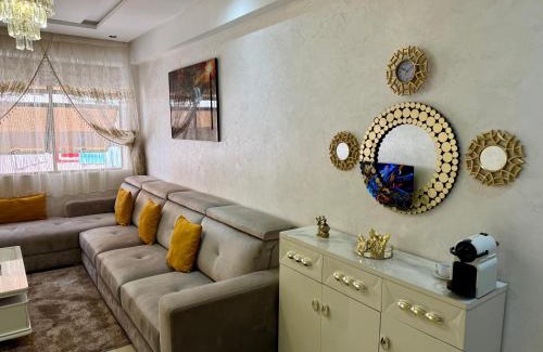 La Ville Haute Apartamento | Charming Bright Flat in Historic La Ville Haut