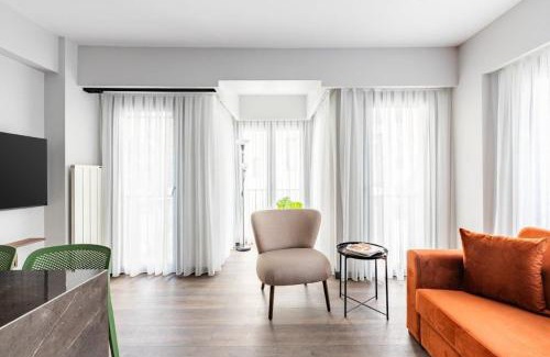 Cihangir Apartamento | Charming Bright New 2bd1bath Home Wparking!#339