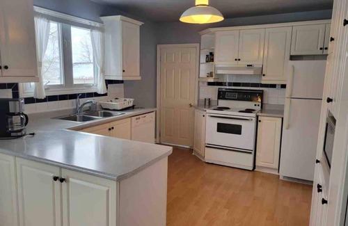 Caledon Casa | Charming Bungalow 25 mins from Toronto Airport