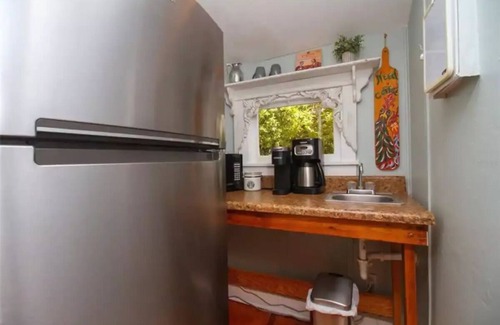 Dunedin Casa | Charming Bungalow Downtown