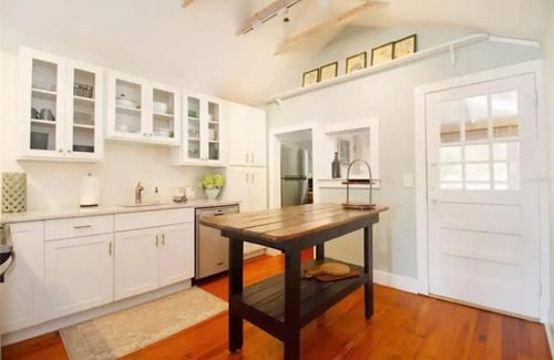 Dunedin Casa | Charming Bungalow Downtown