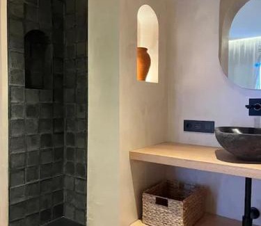 Tarifa Casa | Charming Bungalow in Tarifa with Garden