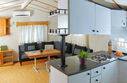 Tarifa Casa | Charming Bungalow in Tarifa with Mountain View