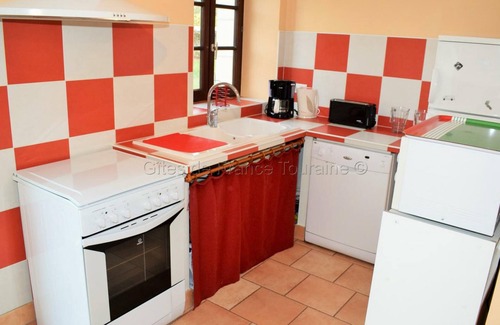Chemille-sur-Indrois Cabaña | Casa cerca del lago en Chemillé-sur-Indrois: 3 hab, jardín privado, perfecto para familias