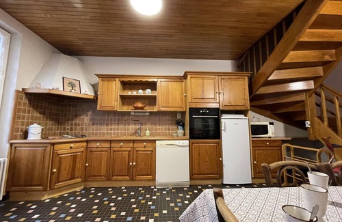 Ferrieres-sur-Sichon Cabaña | Casa acogedora en Montaña Bourbonnaise, cerca de Vichy, con terraza, garaje y WiFi