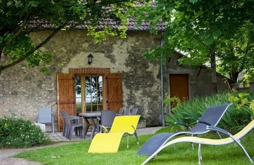 Treilles-en-Gatinais Cabaña | Gran casa rural con jardín y barbacoas, a 1h de París