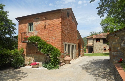 Poggiolo Cabaña | Encantadora casa de campo con piscina, enclavada en el corazón de Val Di Chiana