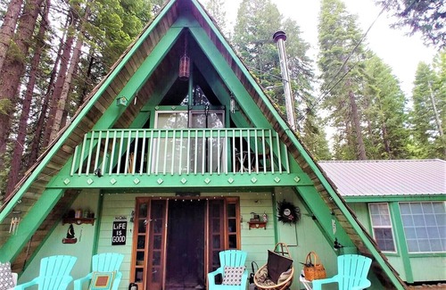 Peninsula Village Chalet De Esquí | Encanto de marco en la península del lago Almanor