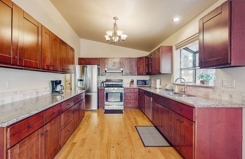 Bijou Park Acres Casa | Charming Cabin Home with Fireplace, W/D, Enclosed Backyard