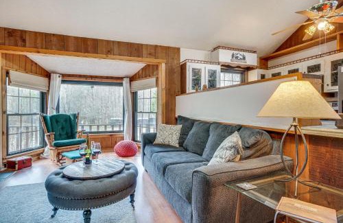 Sautee Nacoochee Casa | Charming Cabin with Fire Pit and Decks about 7 Mi to Helen
