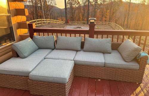 Bostic Cabina | Charming Cabin with Incredible Mountain Views