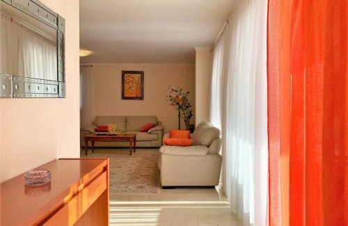 Estrela da Calheta Apartamento | Charming Calheta Plaza Penthouse