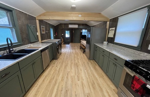 Andover Cabaña | Charming Camp on quiet Richardson Pond