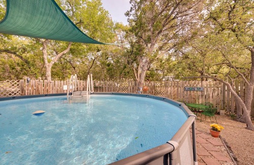 Canyon Lake Casa | Charming Canyon Lake Cottage with Pool and BBQ Pit!