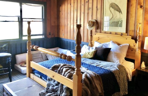 College City Otro | Charming Capay Valley Farmhouse