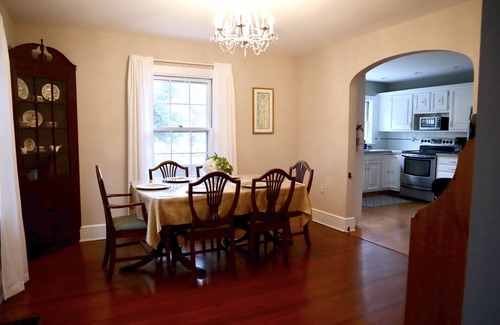 Newark Casa | Charming Cape - Minutes to UD!