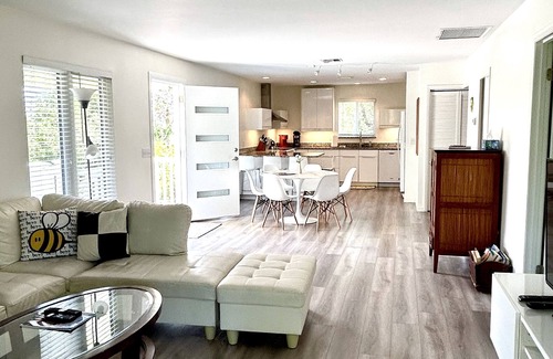 Wulfert Cabaña | Captiva Cottage con Encanto con piscina privada, a 300 metros de la playa