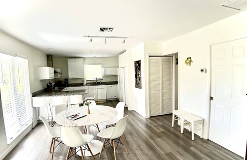 Wulfert Cabaña | Captiva Cottage con Encanto con piscina privada, a 300 metros de la playa
