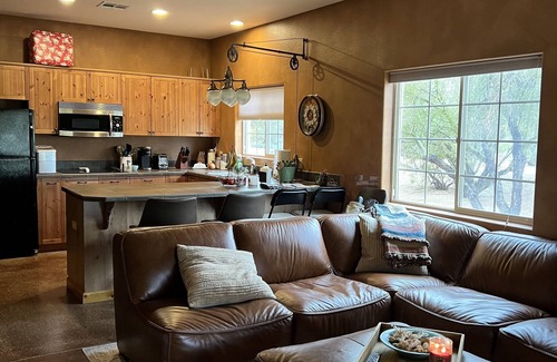 Desert View Village Casa | Charming Cave Creek Casita with rooftop hot tub