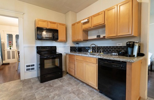 Central Tacoma Casa | Charming Central Tacoma Home Located Near 6th Ave