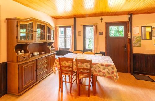 Petit-Thier Chalet De Esquí | Charming Chalet in Vielsalm